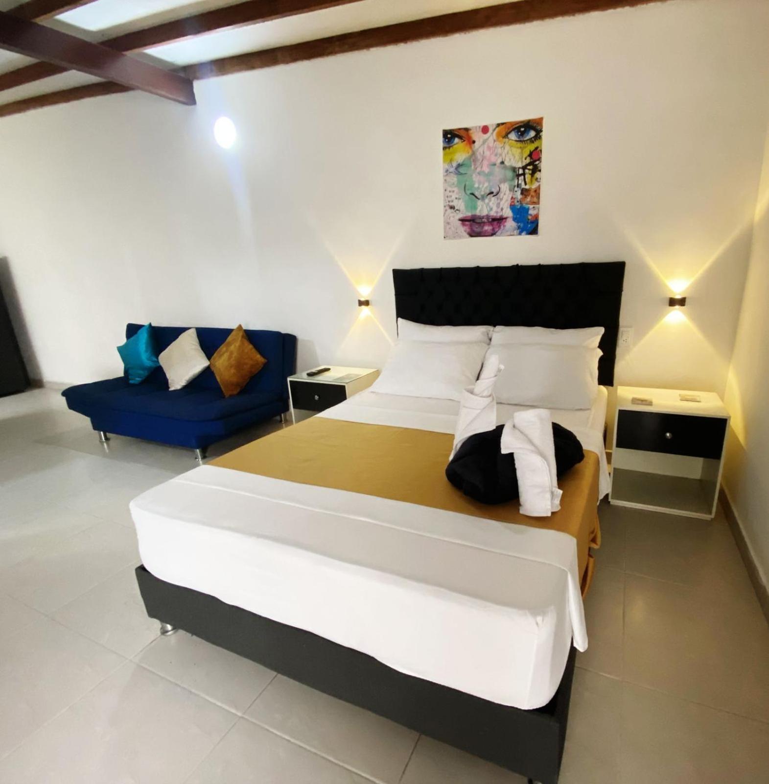 Aparthotel Aparta Rosales Medellin