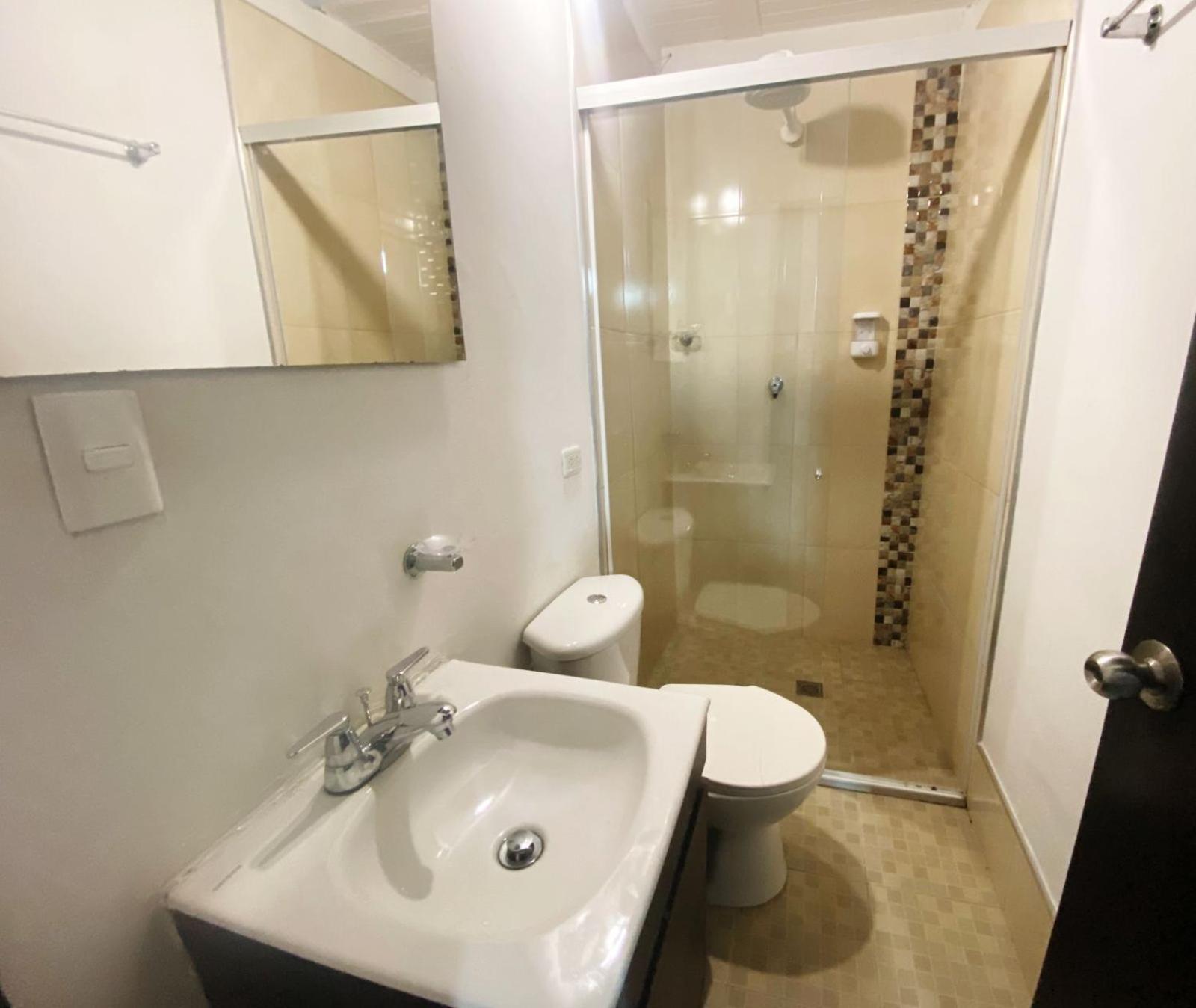 Aparta Rosales Aparthotel